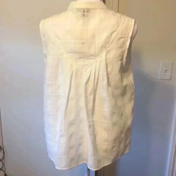 Anthropologie Current Air sleeveless button down top. - Picture 5 of 13